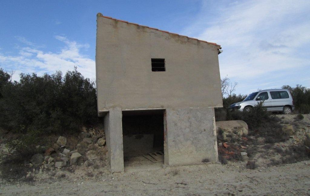 Land-Jarafuel.-Asador.-Land-Zarra-072-1024x768