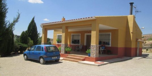 VPS 164 – Country House in Almansa