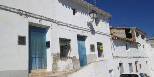 VPS 340 – Town House in Zarra