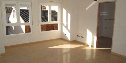 VPS 374 – Apartment in Ayora