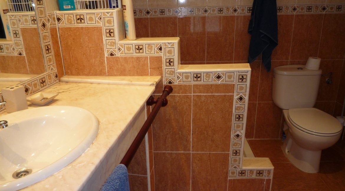 BAÑO 2