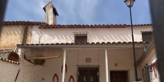 VPS 724 – Country House in Alpera