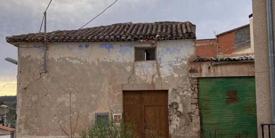 VPS 746 – Town House in Ayora